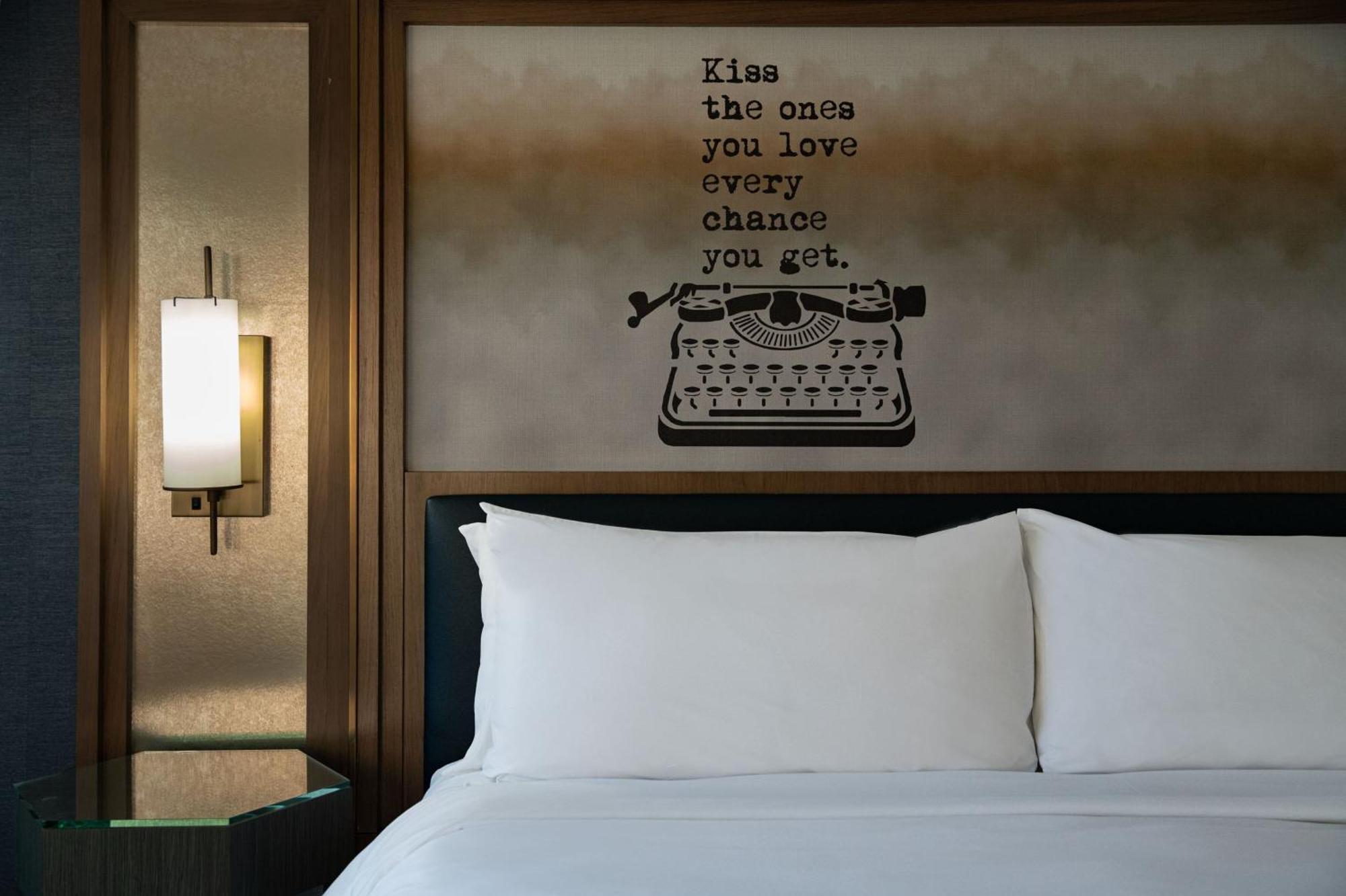 Hotel Dena, Pasadena Los Angeles, A Tribute Portfolio Hotel Экстерьер фото